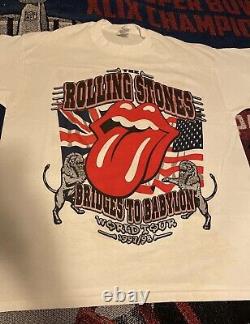 Le t-shirt vintage de la tournée 1997-1998 des Rolling Stones Bridges To Babylon en taille XL