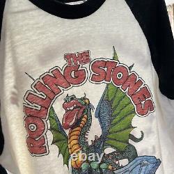 T-shirt baseball raglan de la tournée 1981 des Rolling Stones des années 80 avec dragon rock'n'roll.