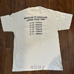 T-shirt vintage de la tournée des Rolling Stones 'Bridges to Babylon' en Asie, rare, blanc, taille large