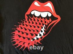 T-shirt vintage de la tournée mondiale Rolling Stones Spiked Tongue Voodoo Lounge 94/95
