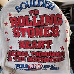 Vintage 1981 Rolling Stones Dragon Knit Tour Raglan XL Folsom Field Colorado translated in French would be:

Vintage 1981 Rolling Stones Dragon Knit Tour Raglan XL Folsom Field Colorado